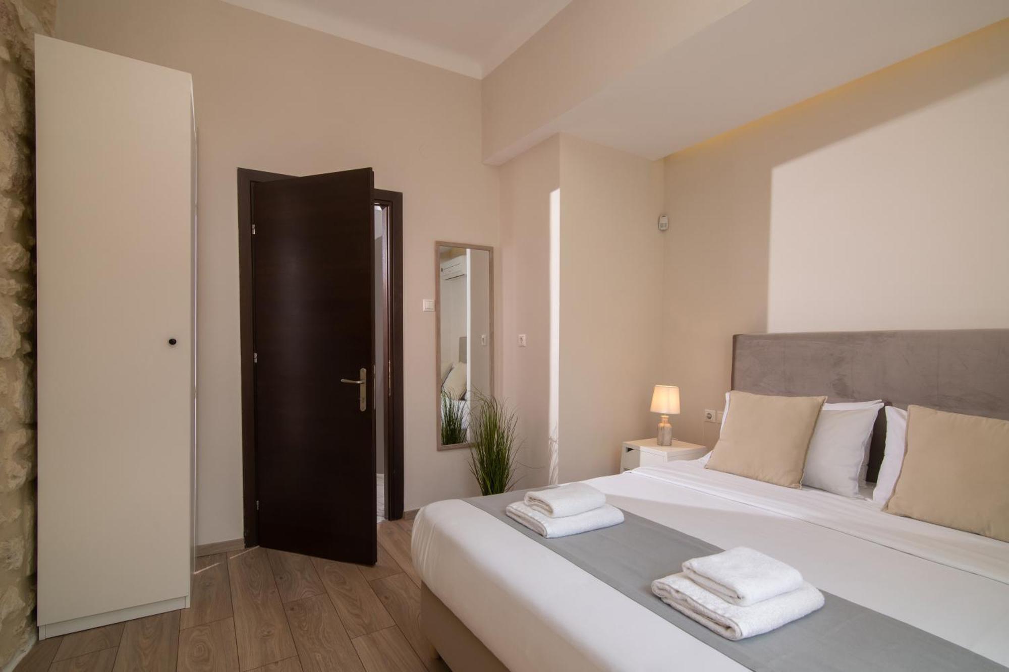 The Central Boutique Apartments Heraklion Exterior foto